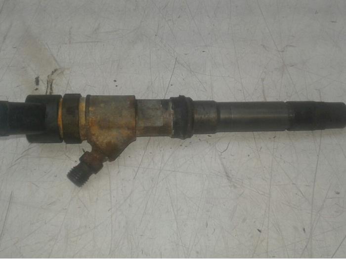 IVECO Daily 4 generation (2006-2011) Fuel Injector 0445110273 15209484