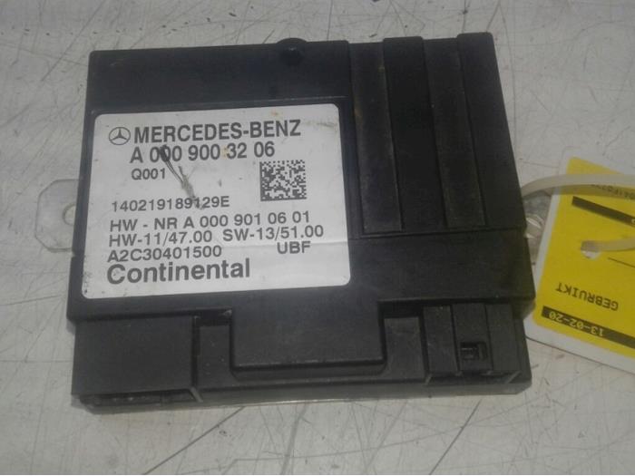 MERCEDES-BENZ C-Class W205/S205/C205 (2014-2023) Other Body Parts 0009003206 17335777