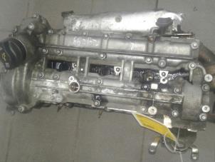 Gebruikte Cilinderkop Mercedes R (W251) 3.0 320 CDI 24V 4-Matic Prijs op aanvraag aangeboden door Wessel Parts & Service B.V.