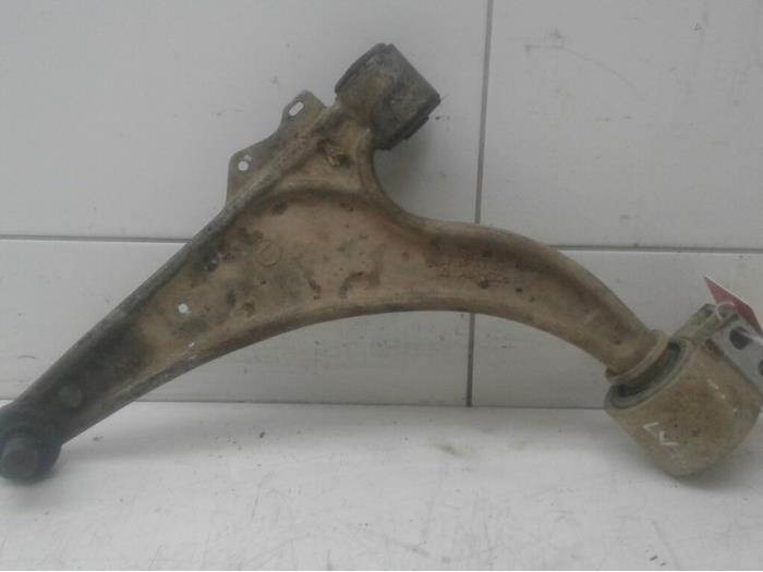 OPEL Astra J (2009-2020) Alte piese ale carcasei 13401129 14723390