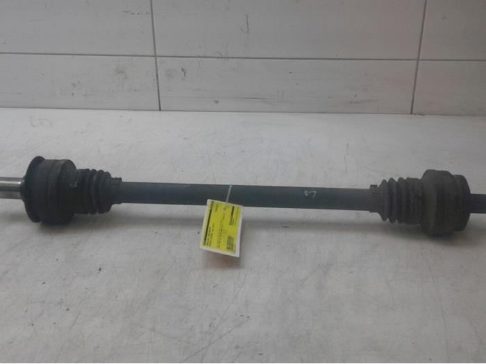 Gebruikte Steekas links-achter Mercedes E (C207) E-200 CGI 16V BlueEfficiency Prijs € 94,50 Margeregeling aangeboden door Wessel Parts & Service B.V.