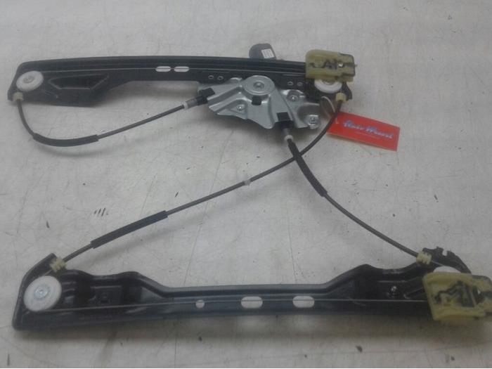 OPEL Zafira C (2012-2016) Lève-vitre de porte avant gauche 13260137 14723416