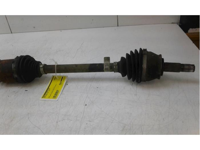 Aandrijfas rechts-voor van een Fiat Doblo (263) 1.3 D Multijet 2017