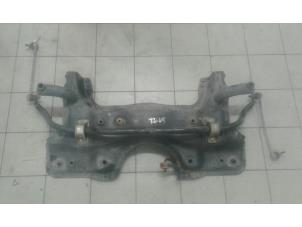 Gebruikte Subframe Opel Combo 1.4 16V ecoFlex Prijs € 299,00 Margeregeling aangeboden door Wessel Parts & Service B.V.