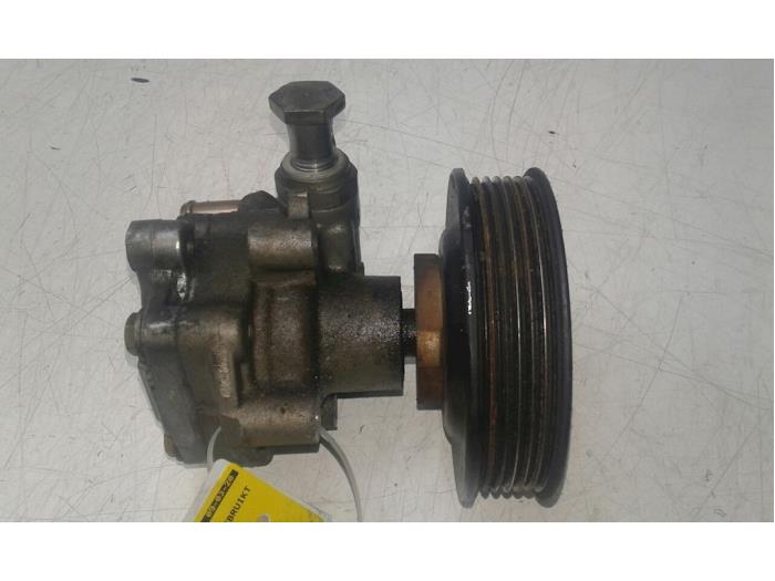 Gebruikte Stuurpomp Volkswagen Golf IV (1J1) 1.4 16V Prijs € 47,25 Margeregeling aangeboden door Wessel Parts & Service B.V.