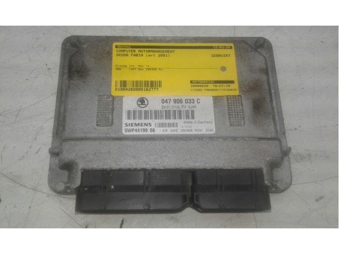 SKODA Fabia 6Y (1999-2007) Блок управления двигателем 047906033C 14723432