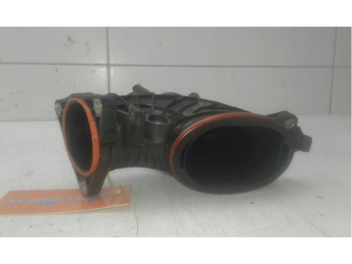 Gebruikte Turboslang Mercedes GLE (V167) 400d 2.9 4-Matic Prijs € 78,75 Margeregeling aangeboden door Wessel Parts & Service B.V.