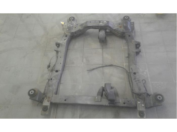 OPEL Astra K (2015-2021) Priekinis traversas 13470622 14603723