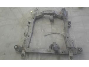 Gebruikte Subframe Opel Astra J (PD5/PE5) 1.6 16V Prijs € 289,00 Margeregeling aangeboden door Wessel Parts & Service B.V.
