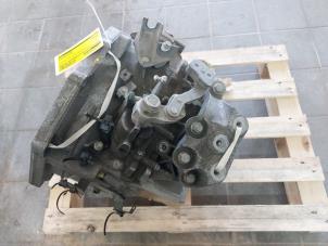 Gebruikte Versnellingsbak Opel Astra Mk.7 1.6 CDTI 16V Prijs € 849,00 Margeregeling aangeboden door Wessel Parts & Service B.V.