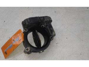 Gebruikte Gasklephuis Mercedes Vito (639.7) 2.2 110 CDI 16V Euro 5 Prijs € 69,00 Margeregeling aangeboden door Wessel Parts & Service B.V.