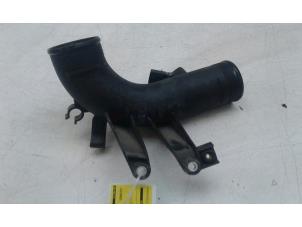 Gebruikte Intercooler Buis Volkswagen Crafter 2.0 TDI 16V Prijs € 49,00 Margeregeling aangeboden door Wessel Parts & Service B.V.