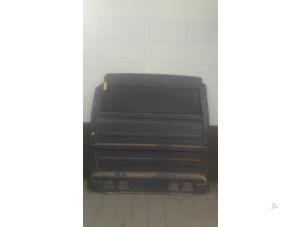 Gebruikte Tussenschot Cabine Volkswagen Crafter 2.0 TDI 16V Prijs € 349,00 Margeregeling aangeboden door Wessel Parts & Service B.V.