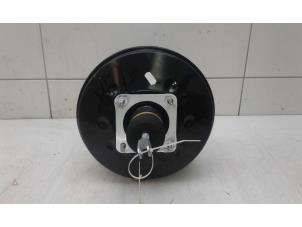 Gebruikte Rembooster Mercedes Vito Mixto (447.7) 1.6 109 CDI 16V Prijs € 149,00 Margeregeling aangeboden door Wessel Parts & Service B.V.