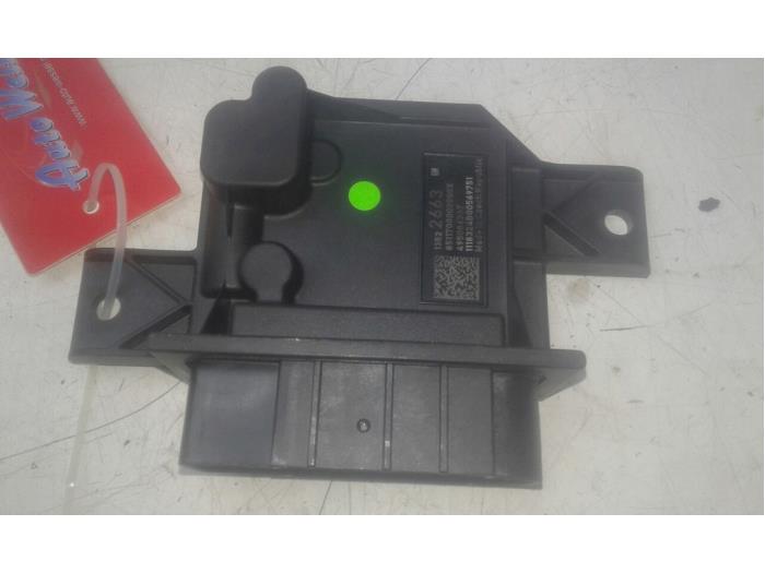 OPEL Astra K (2015-2021) Fuel Pump Control Unit 13522663 17332716