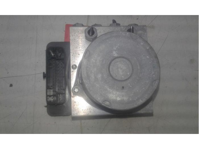 Gebruikte ABS Pomp Opel Astra K 1.4 Turbo 16V Prijs € 236,25 Margeregeling aangeboden door Wessel Parts & Service B.V.