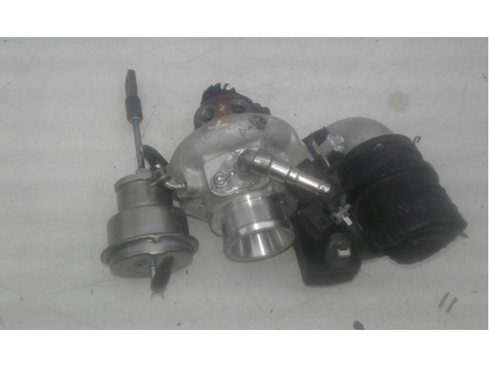 Gebruikte G-lader Opel Astra K 1.4 Turbo 16V Prijs op aanvraag aangeboden door Wessel Parts & Service B.V.