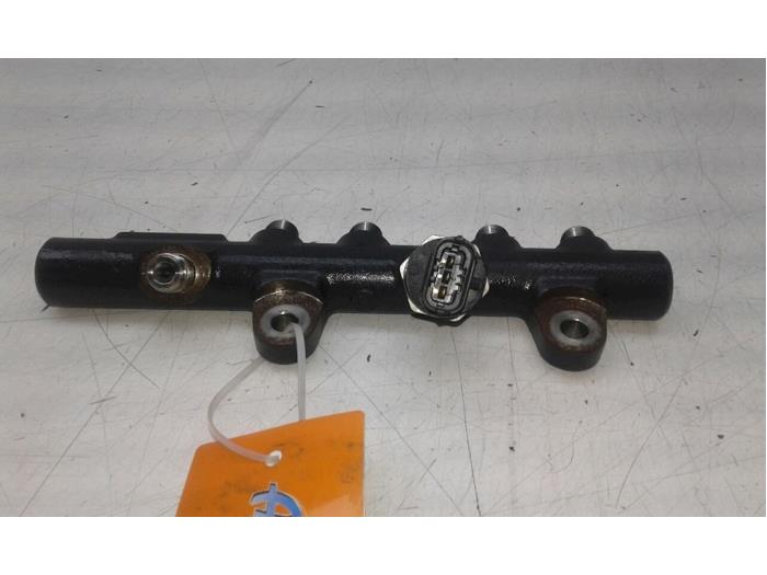 Gebruikte Injectiehuis Mercedes Citan (415.6) 1.5 109 CDI Prijs € 82,95 Margeregeling aangeboden door Wessel Parts & Service B.V.