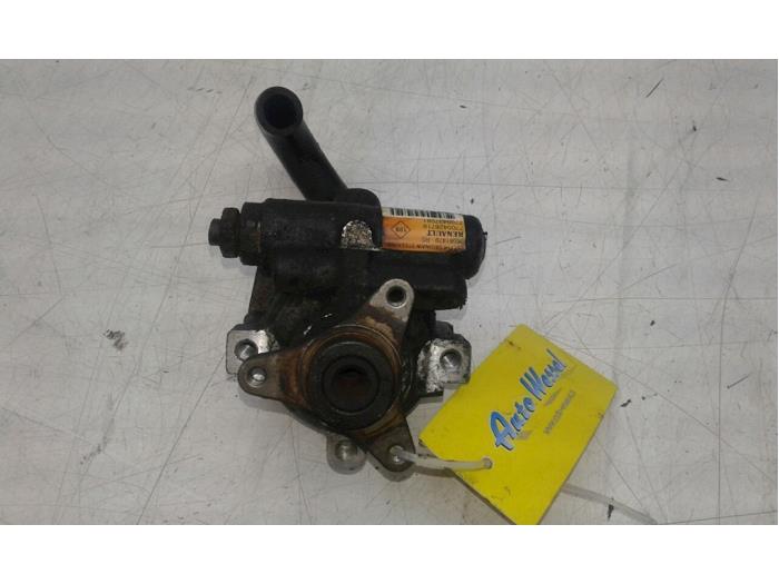 RENAULT Laguna 2 generation (2001-2007) Vairo stiprintuvo siurblys 7700426719 14598764