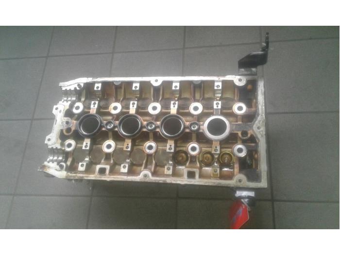 Gebruikte Cilinderkop Opel Astra H GTC (L08) 1.6 16V Prijs op aanvraag aangeboden door Wessel Parts & Service B.V.