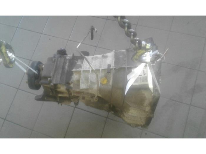 Gebruikte Versnellingsbak Mercedes C (W202) 2.0 C-200D Prijs € 349,00 Margeregeling aangeboden door Wessel Parts & Service B.V.