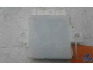 Gebruikte Module PDC Mercedes CLS (C218) 350 CDI BlueEfficiency 3.0 V6 24V Prijs € 89,00 Margeregeling aangeboden door Wessel Parts & Service B.V.