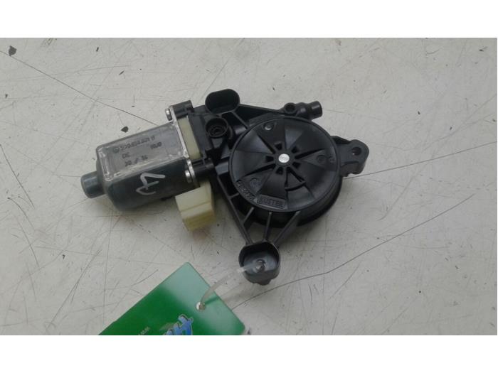 SKODA Octavia 3 generation (2013-2020) Front Right Door Window Control Motor 5Q0959811A 14603880