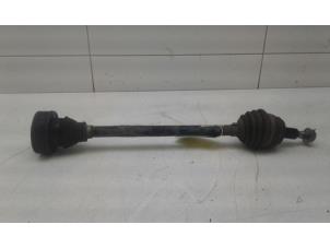 Gebruikte Steekas links-achter Audi TT Prijs € 45,00 Margeregeling aangeboden door Wessel Parts & Service B.V.