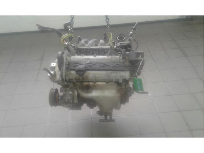 Gebruikte Motor Volkswagen Golf IV (1J1) 1.4 16V Prijs € 399,00 Margeregeling aangeboden door Wessel Parts & Service B.V.