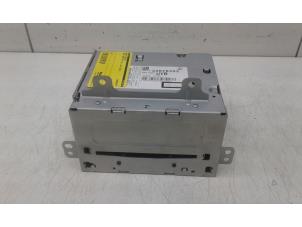 Gebruikte Radio module Opel Meriva 1.7 CDTI 16V Prijs € 175,00 Margeregeling aangeboden door Wessel Parts & Service B.V.