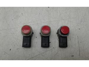 Gebruikte PDC Sensor Set Fiat 500C/595C/695C 1.4 T-Jet 16V 595 Turismo Prijs € 65,00 Margeregeling aangeboden door Autobedrijf G.H. Wessel B.V.