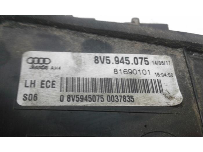 AUDI A3 8V (2012-2020) Baklykt venstre bak 8V5945075 14604106