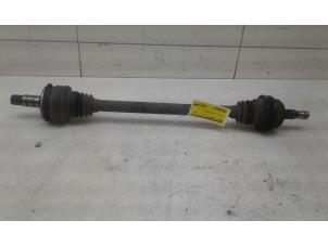 Gebruikte Steekas links-achter Mercedes S (222.0/222.1) 3.5 S-400 Hybrid 24V Prijs € 399,00 Margeregeling aangeboden door Wessel Parts & Service B.V.