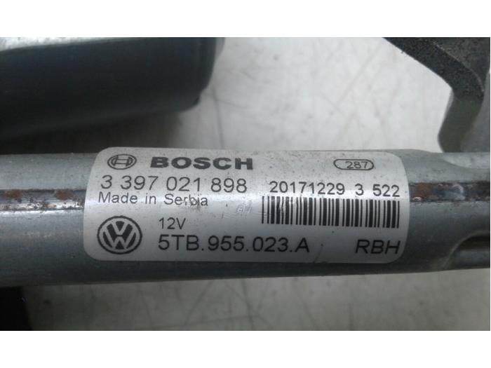 VOLKSWAGEN Touran 3 generation (2015-2023) Front vindusviskermotor 5TB955119A 17378385