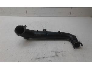 Gebruikte Intercooler Buis Volkswagen Touran (5T1) 1.2 TSI Prijs € 49,00 Margeregeling aangeboden door Wessel Parts & Service B.V.