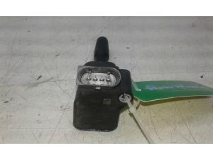 Gebruikte Bobine Volkswagen Touran (5T1) 1.2 TSI Prijs € 29,00 Margeregeling aangeboden door Wessel Parts & Service B.V.