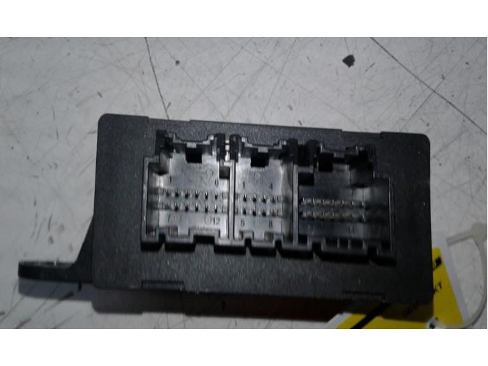 OPEL Astra K (2015-2021) Unitate de control senzor parcare PDC 39014008 15209082