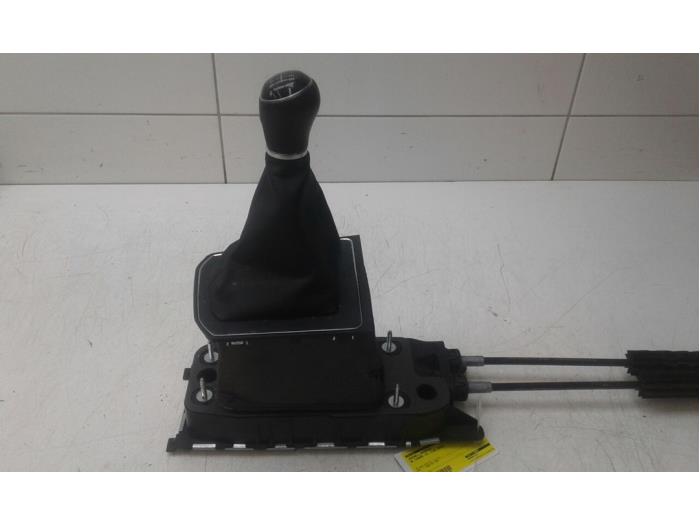 Gebruikte Pook Volkswagen Touran (5T1) 1.2 TSI Prijs € 82,95 Margeregeling aangeboden door Wessel Parts & Service B.V.