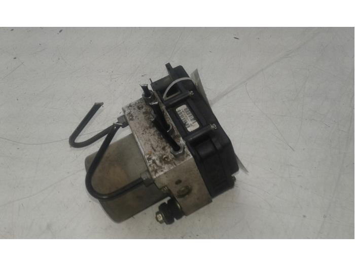 Gebruikte ABS Pomp Citroen Jumper Prijs € 261,45 Margeregeling aangeboden door Wessel Parts & Service B.V.