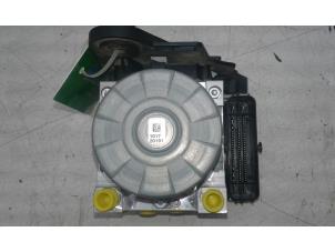 Gebruikte ABS Pomp Volkswagen T-Roc I 2.0 TDI 150 16V Prijs € 99,00 Margeregeling aangeboden door Wessel Parts & Service B.V.