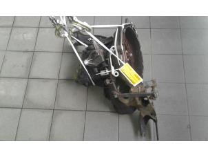 Gebruikte Versnellingsbak Opel Corsa B (73/78/79) 1.0i 12V Prijs € 149,00 Margeregeling aangeboden door Wessel Parts & Service B.V.