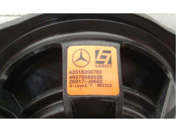 MERCEDES-BENZ GLE W166 (2015-2018) Subwoofer 2318201302 17334904