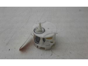 Gebruikte Brandstofpomp Elektrisch Mercedes GLE (W166) 500 e 3.0 V6 24V 4-Matic Prijs € 99,00 Margeregeling aangeboden door Wessel Parts & Service B.V.