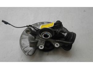 Gebruikte Asschenkel rechts-achter Mercedes GLE (W166) 500 e 3.0 V6 24V 4-Matic Prijs € 225,00 Margeregeling aangeboden door Wessel Parts & Service B.V.