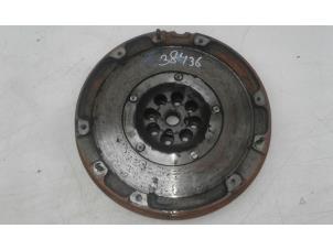 Gebruikte Vliegwiel Opel Adam 1.0 Ecotec 12V SIDI Turbo Prijs € 199,00 Margeregeling aangeboden door Wessel Parts & Service B.V.