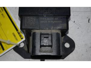 Gebruikte Module (diversen) Ford Transit 2.0 TDCi 16V Eco Blue 130 Prijs € 39,00 Margeregeling aangeboden door Wessel Parts & Service B.V.