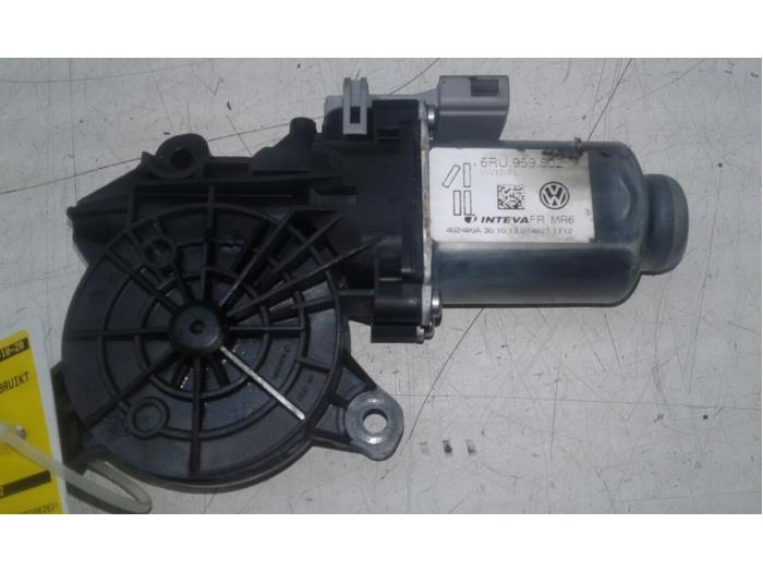 VOLKSWAGEN Up 1 generation (2011-2024) Front Right Door Window Control Motor 6RU959802 14604272