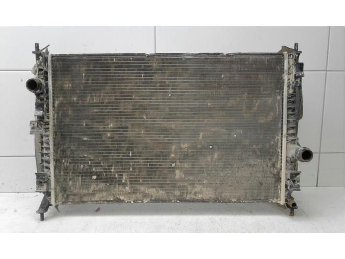 Gebruikte Radiateur Opel Combo Life/Tour 1.5 CDTI 75 Prijs € 61,95 Margeregeling aangeboden door Wessel Parts & Service B.V.