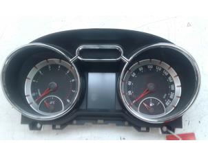 Gebruikte Kilometerteller KM Opel Adam 1.4 16V Prijs € 109,00 Margeregeling aangeboden door Wessel Parts & Service B.V.