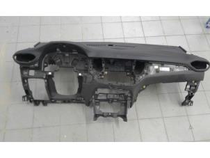 Gebruikte Dashboard Opel Crossland X Prijs € 299,00 Margeregeling aangeboden door Wessel Parts & Service B.V.